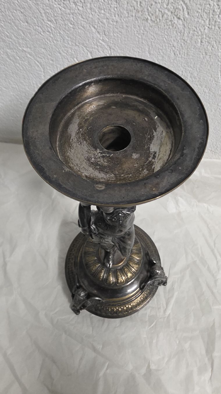 Statuette: Leuchter Figur antik – Usato da Zürich venduto da anna.caterina 1