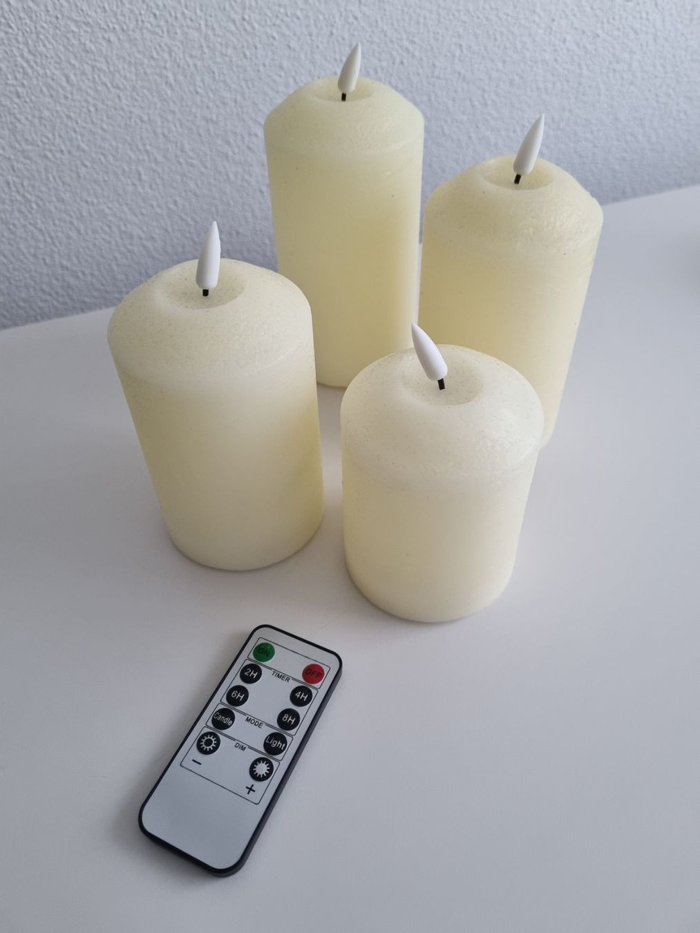 Kerzen: 4 Stück LED Kerzen mit Fernbedienung & Timer – Gebraucht aus Zofingen von Felpa