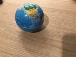 STRESSBALL GLOBUS MIT LÄNDER