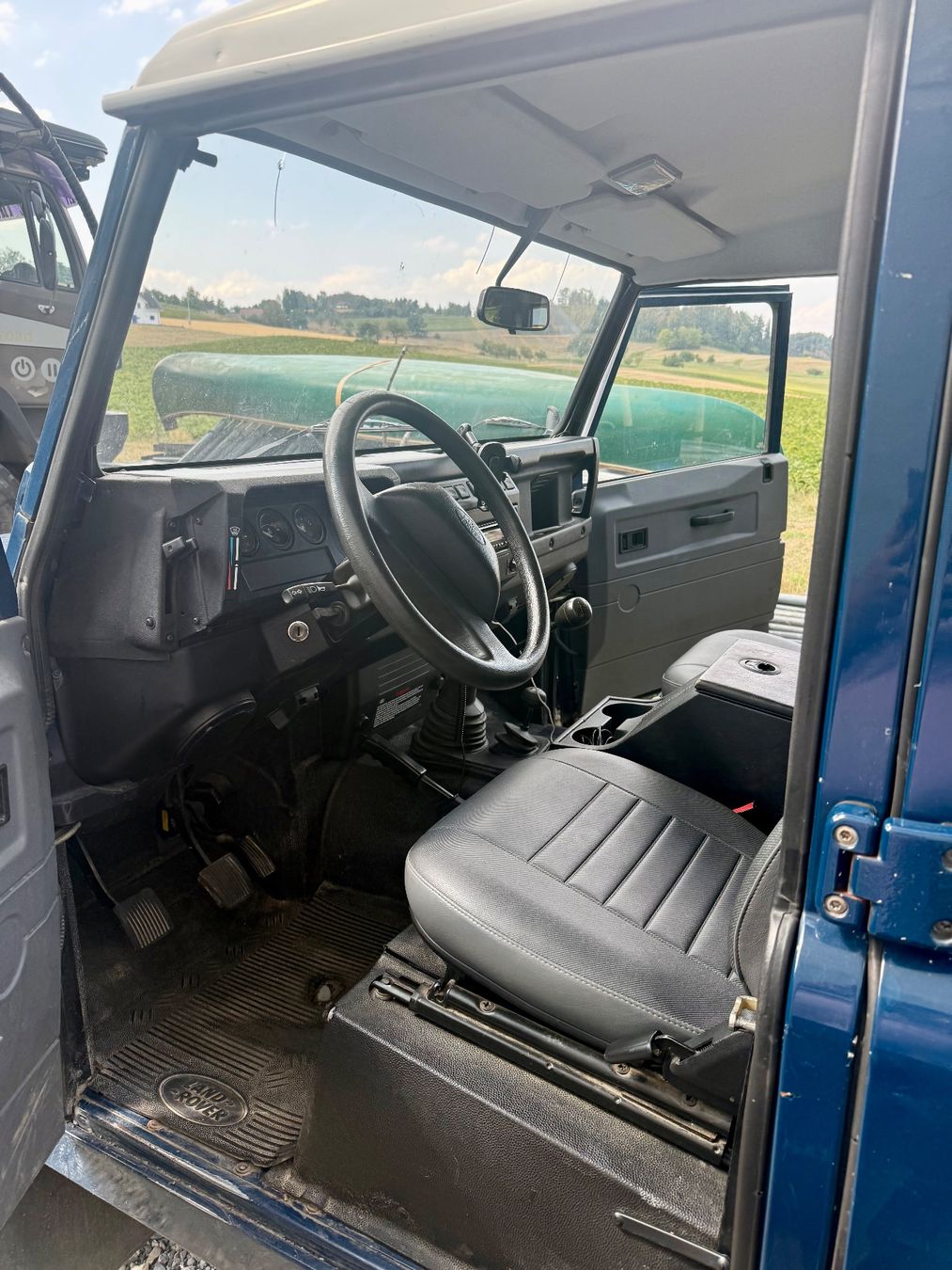 Land Rover Automobili: Reisemobil Defender 110 TD5 – Usato da Dürrenäsch venduto da Canadajunge 3