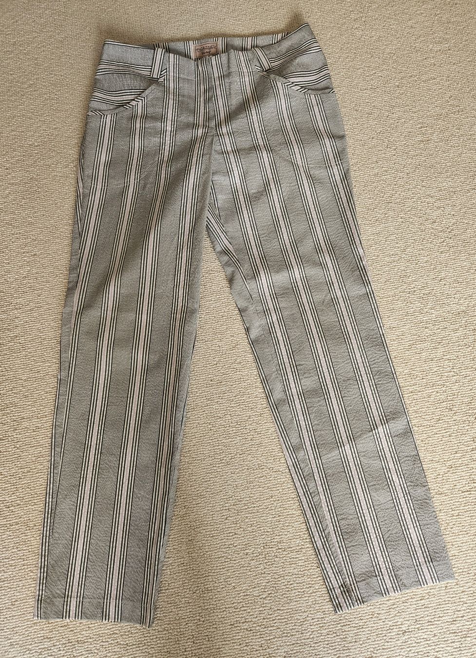 Pantaloni: Pantalon ligné Cicatrice – Usato da lausanne venduto da josianemuller