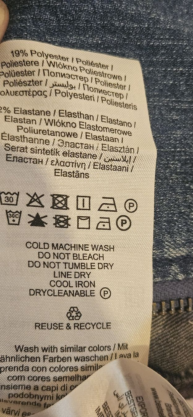 Vestiti: Kurzes Jeanskleid mit langen Ärmeln – Usato da Hüttlingen venduto da Thurgi85 4