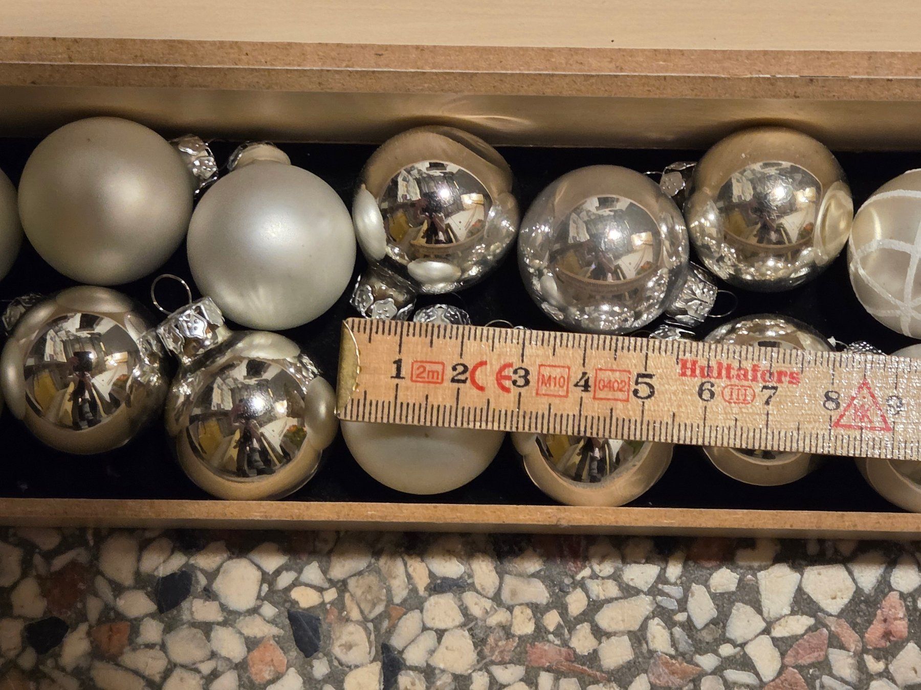 Alle Dekorationen: diverse Weihnachtskugeln – Gebraucht aus St. Gallen von Razoon77 5