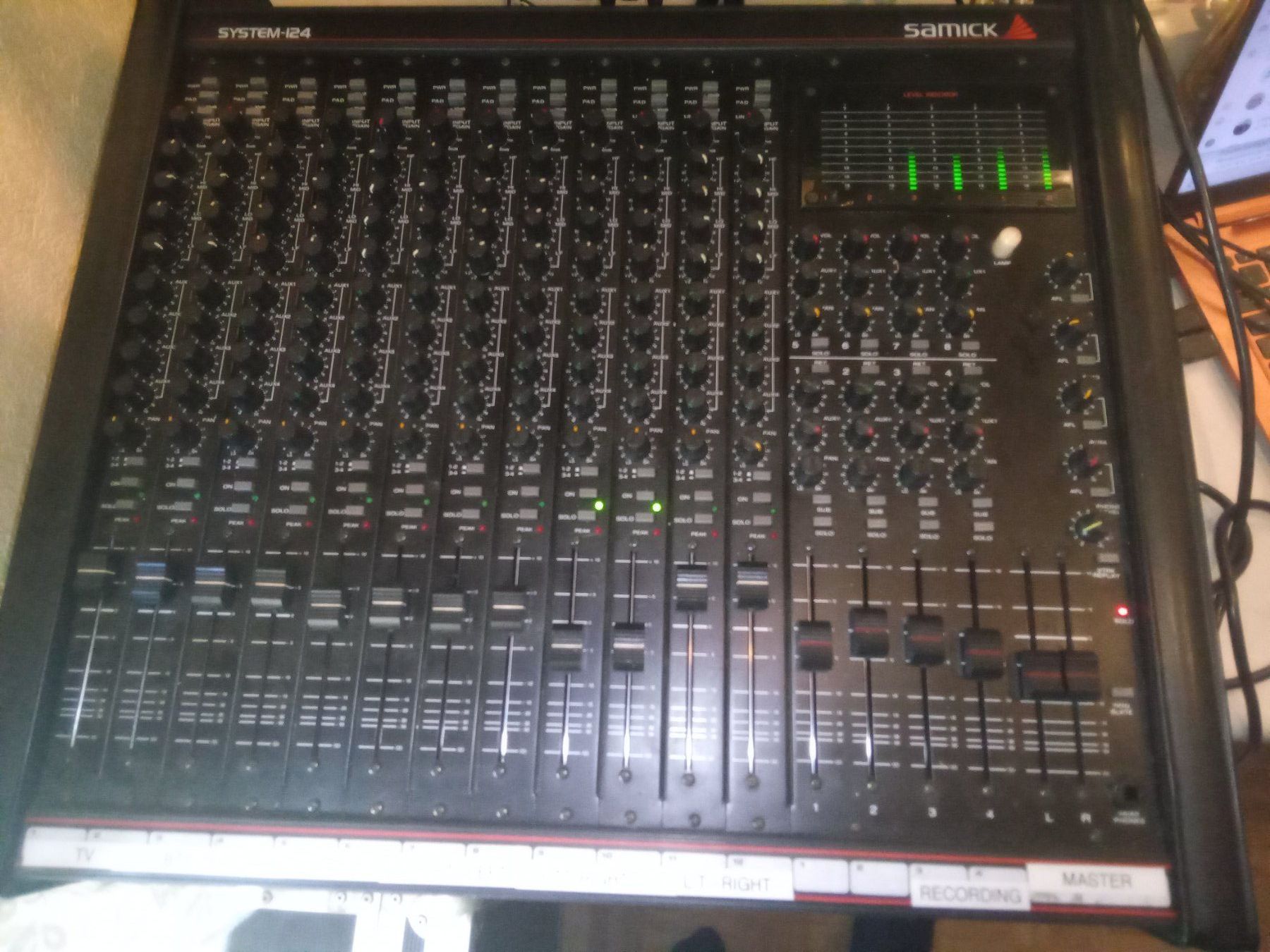 Console di mixaggio: Mischpult – Usato da St.Gallen venduto da fozzy68