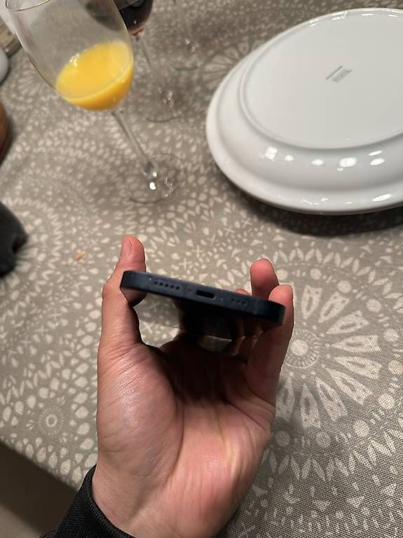 Telefoni cellulari / Smartphones: iPhone 13 - 128 GB - Mit OVP  – Usato da Egnach venduto da Yakupmersin 3