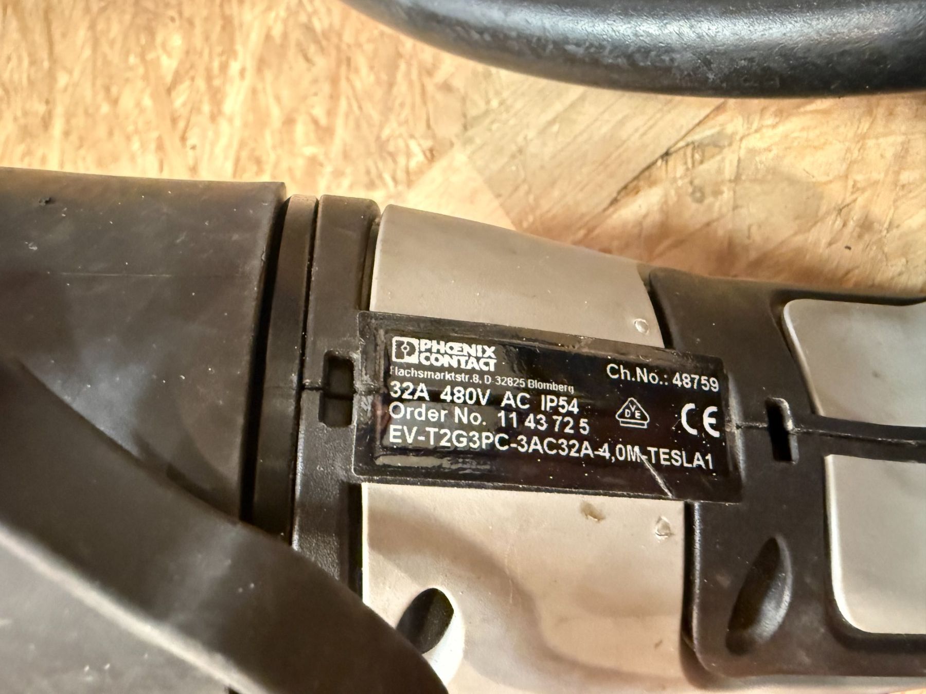 Phoenix Contact Kabel: Ladekabel Phoenix Elektroauto EV 4.0M – Gebraucht aus Samnaun Compatsch von tschtschnik91 1
