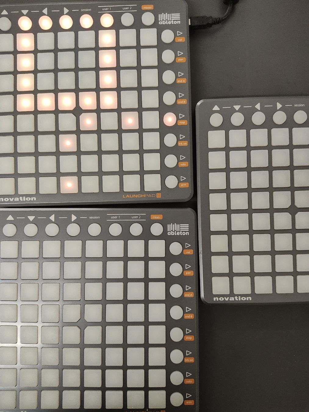 Novation Strumenti musicali: 3 Stück Novation Launchpad S Controller Set für. Ableton  – Usato da Dürnten venduto da edumental 1