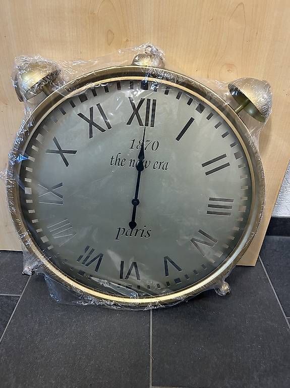 Uhren: Neue Uhr  – Neu und originalverpackt aus Merishausen von Yvili