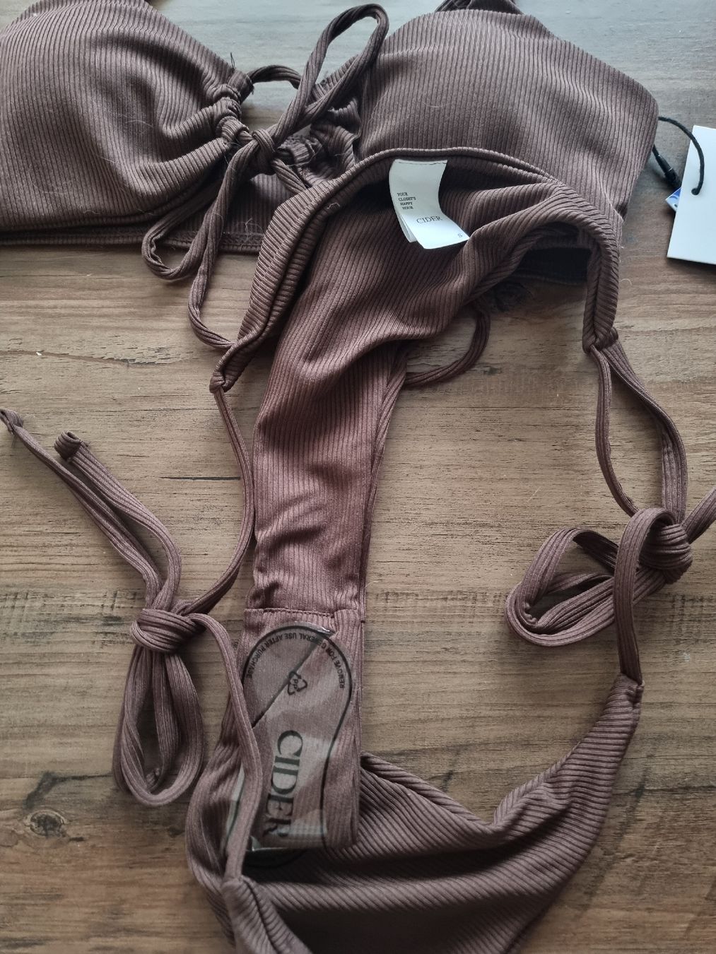 Badekleider & Bikinis: Neuer Cider Bikini, Grösse S, braun – Neu und originalverpackt aus Altstätten SG von melii._.98 1