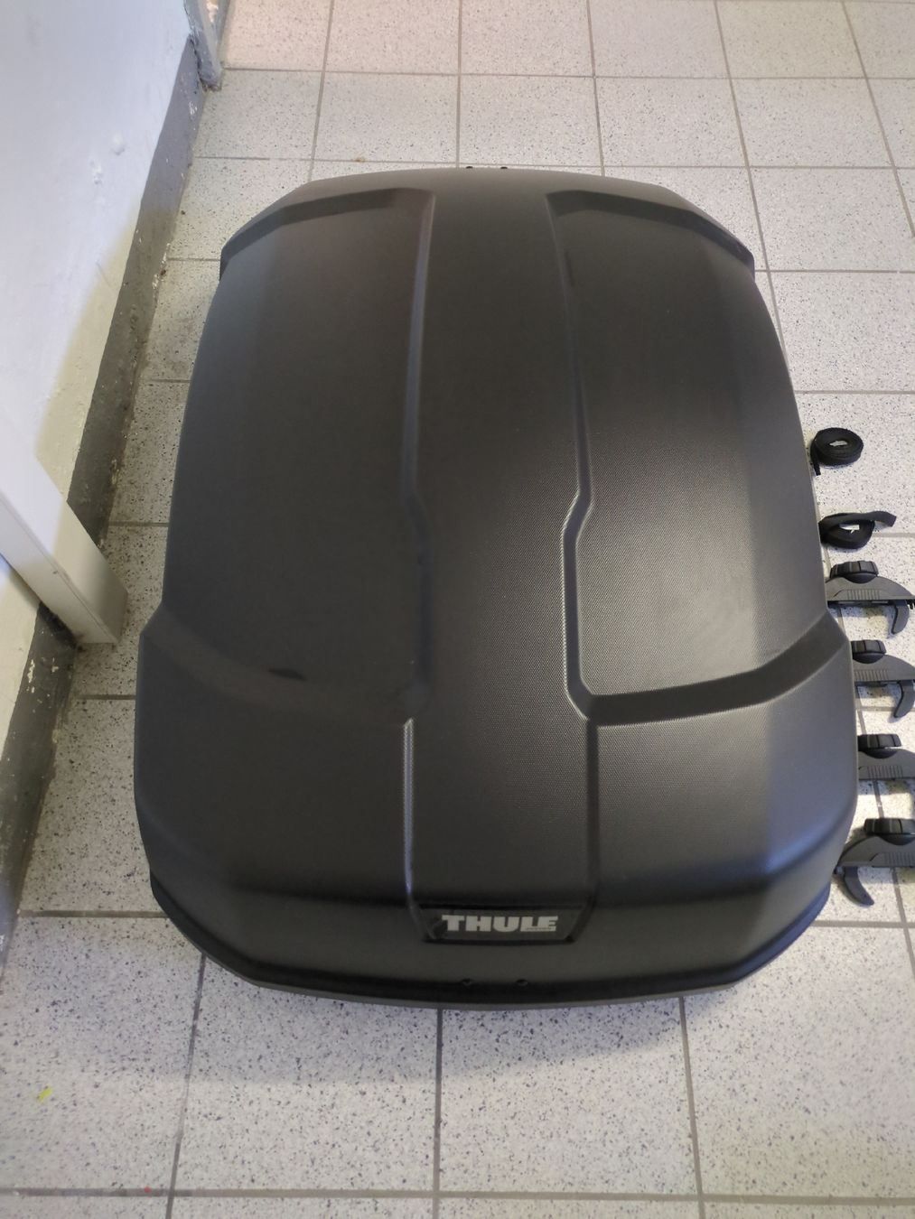 Thule Box da tetto: Dachbox Thule Force XT S, schwarz – Nuovo (secondo la descrizione) da St. Gallen venduto da Imp77 2