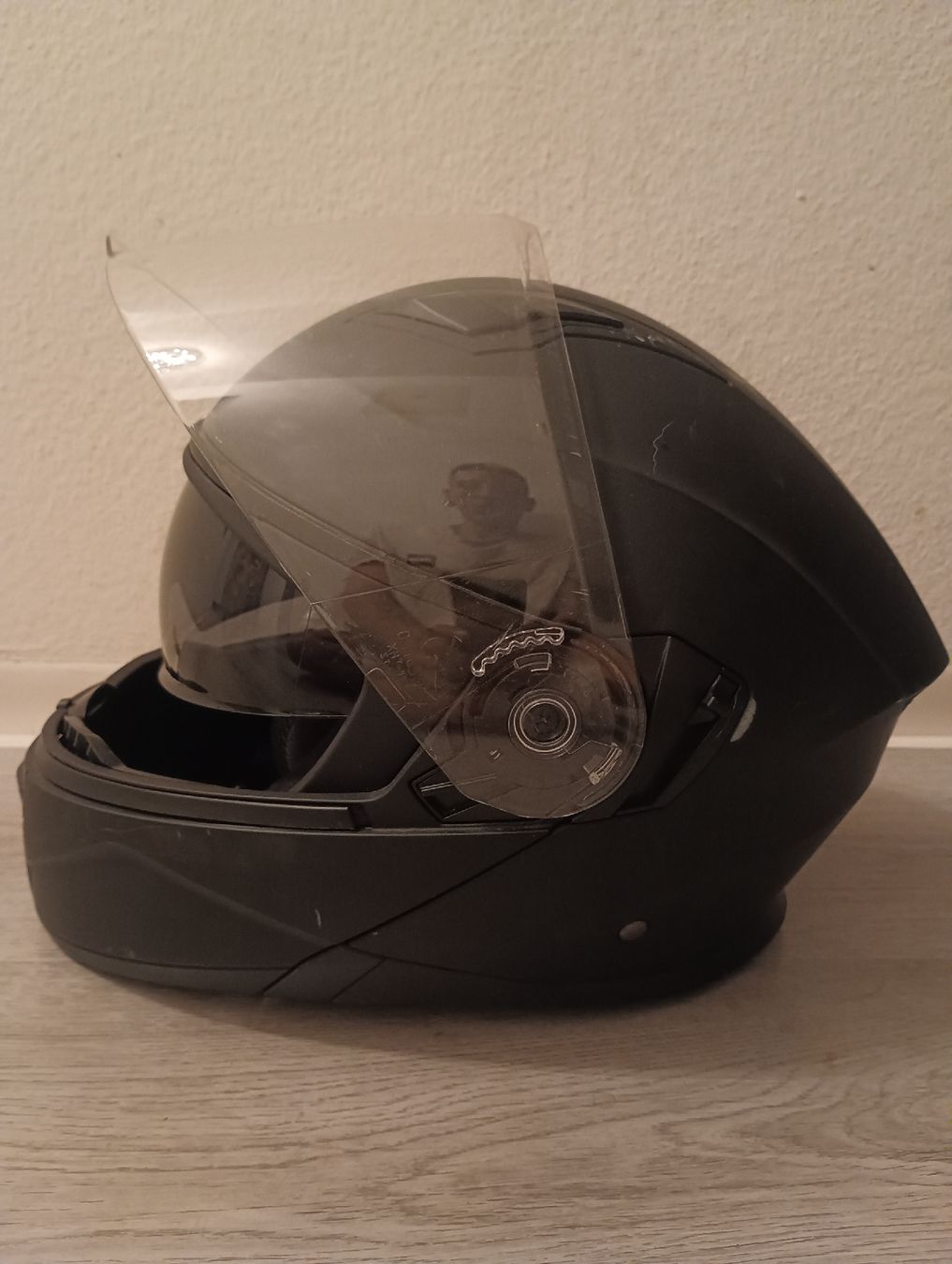 Caschi & visiere: Flip-Up Motorcycle Helmet Matte Black Size M – Usato da Dietikon venduto da isa_pz9m 3