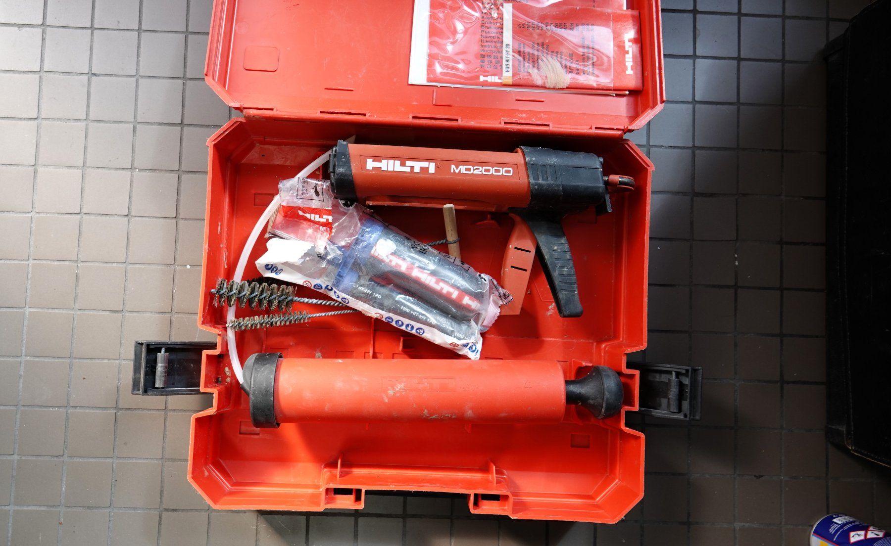 Hilti Alle Werkzeuge: Hilti MD 2000 Auspressgerät – Gebraucht aus Zürich von