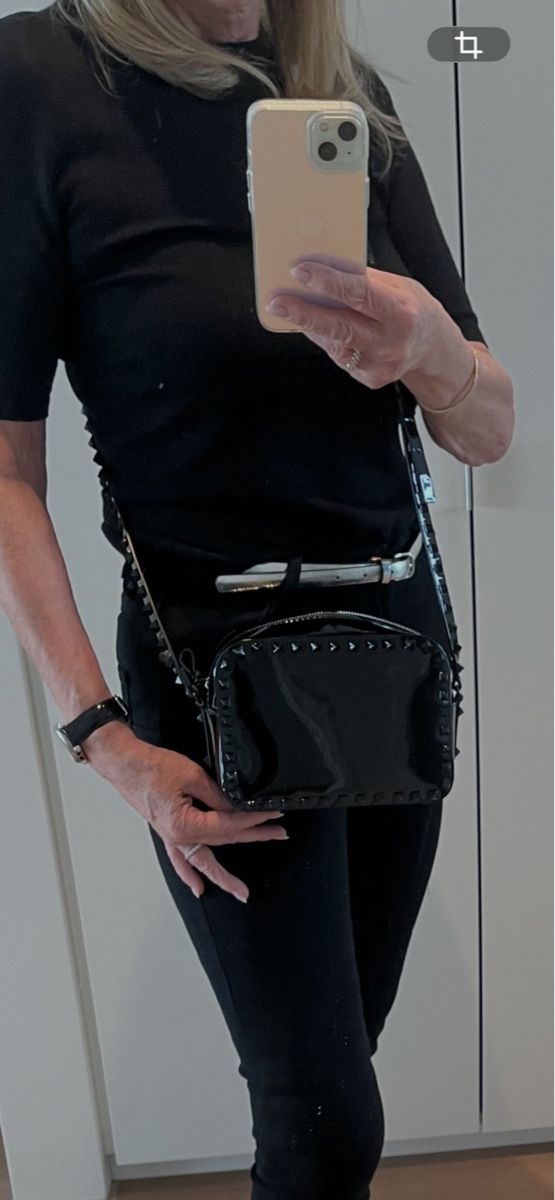 Valentino Borse da donna: Valentino Garavani Rockstud Camera Bag – Nuovo (secondo la descrizione) da Wangen b. Olten venduto da jade.b 5