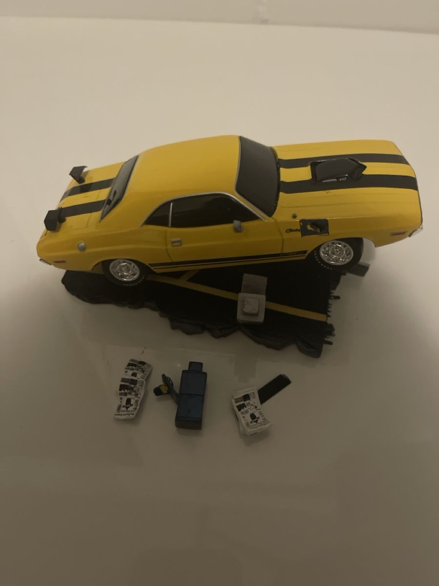 Dodge Modellini d'auto: Modellauto Dodge Challenger Driver Ubisoft 2010 gelb – Usato da Unterkulm venduto da AnoliOccasion