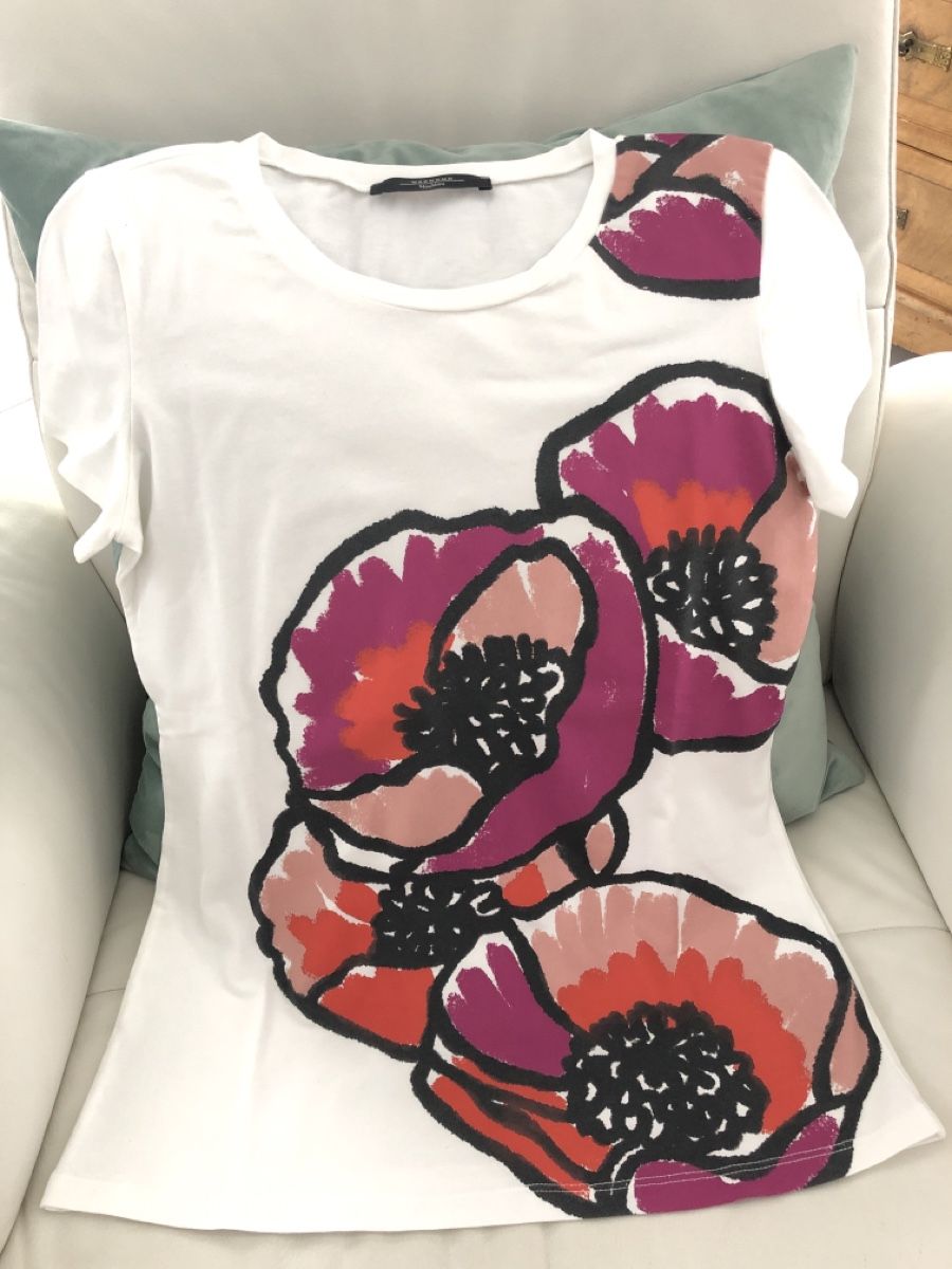 Max Mara T-shirts: T-Shirt von MaxMara – D'occasion à Bettwiesen par cofrarium