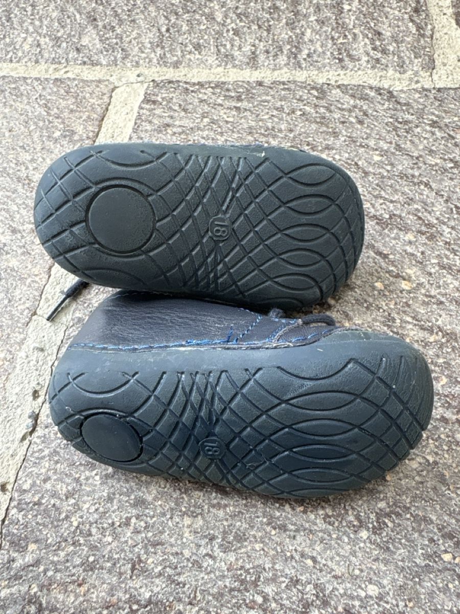 Schuhe für Jungen: Kinderschuhe Richter Gr. 18 – Gebraucht aus Werdenberg von shr_q826 1