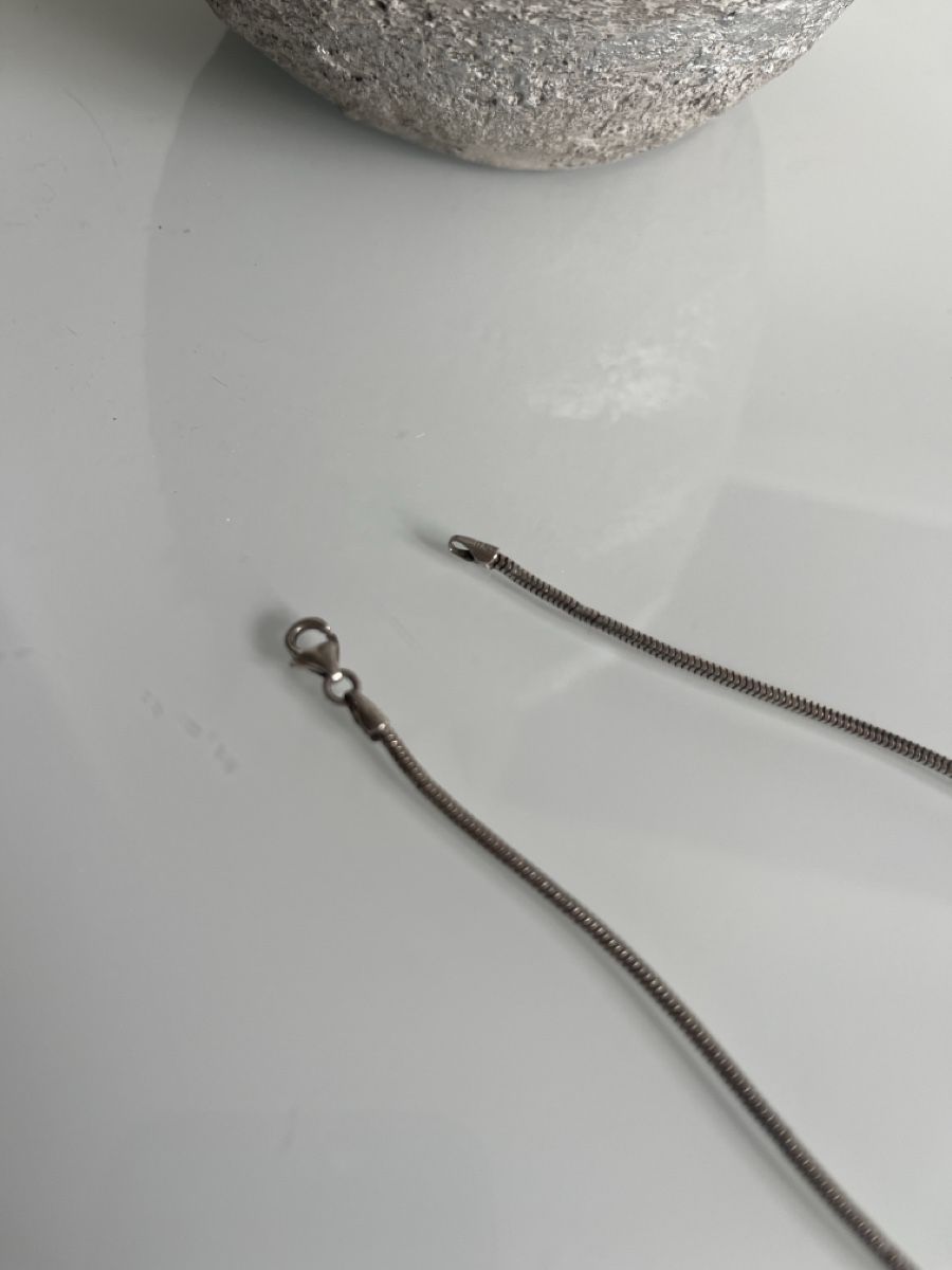 Catenine: Silver Snake Chain Necklace - Sleek & Stylish Accessory – Usato da Zürich venduto da kleinesgrau 1