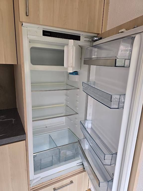 Cuisines complètes: Cuisine compacte avec électroménager  à démonter soi-même – D'occasion à Ovronnaz par yvo_zbn5 4