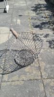 Alter Drahtkorb mit Holzgriff - perfekt für den Sommer!57