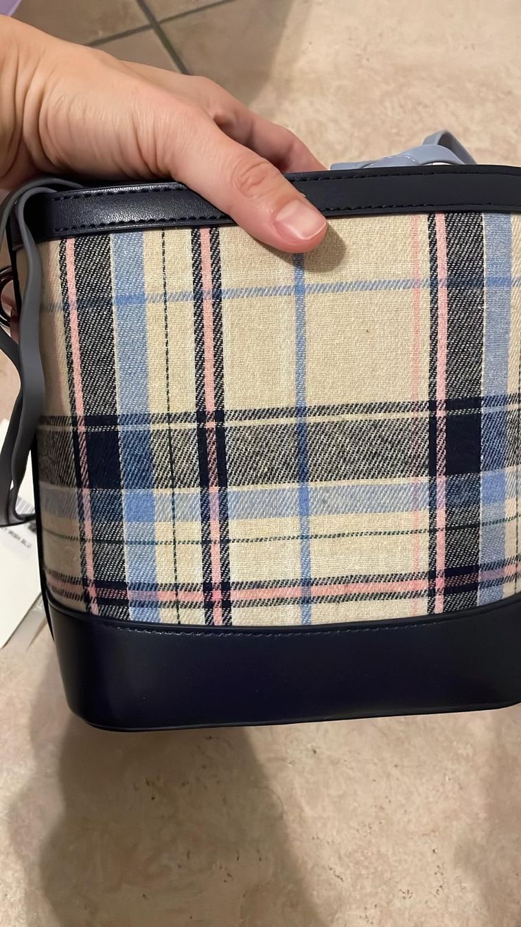 Borse da donna: Vendo borsa a secchiello particolare in tweed – Nuovo e nell'imballaggio originale da Brione s. Minusio venduto da Je_Jey 1