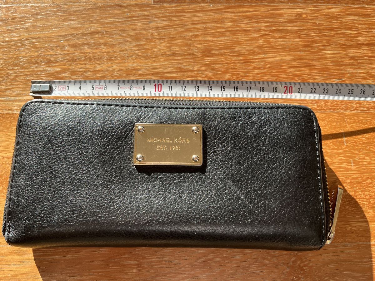 Michael Kors Portamonete: Portefeuille Michael Kors noir – Usato da Stallikon venduto da lasm 7