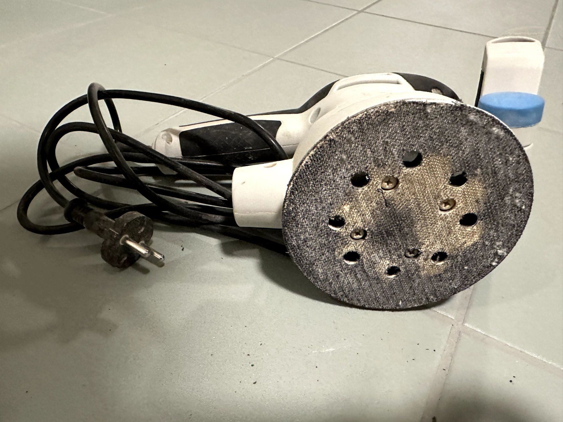Schleifen & Polieren: Ponceuse excentrique Mac Allister 300 W – Gebraucht aus Payerne von pop_ghf9 3