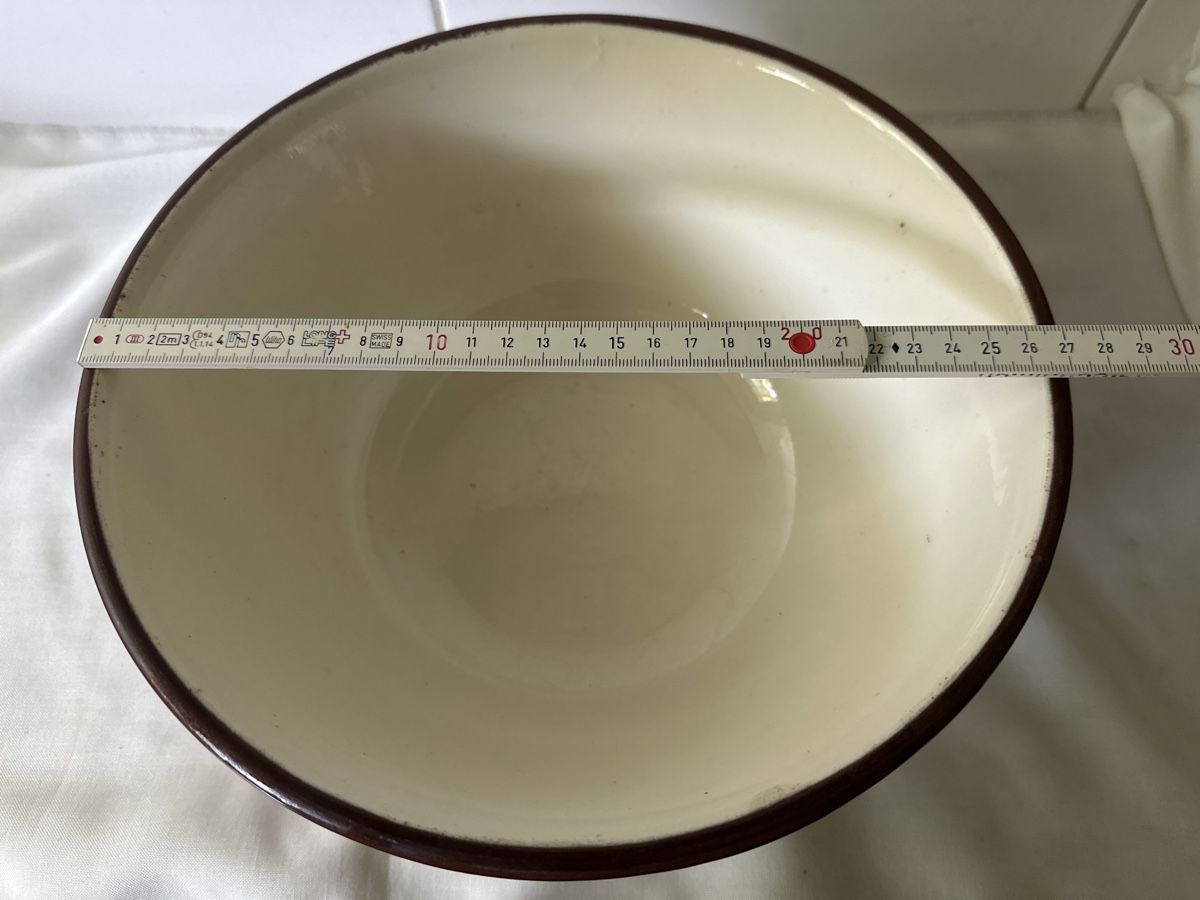 Ciotole: Alte Steingut Teig-Schüssel, braun, Durchmesser ca. 27 cm – Usato da Zürich venduto da Chaeffeler 4