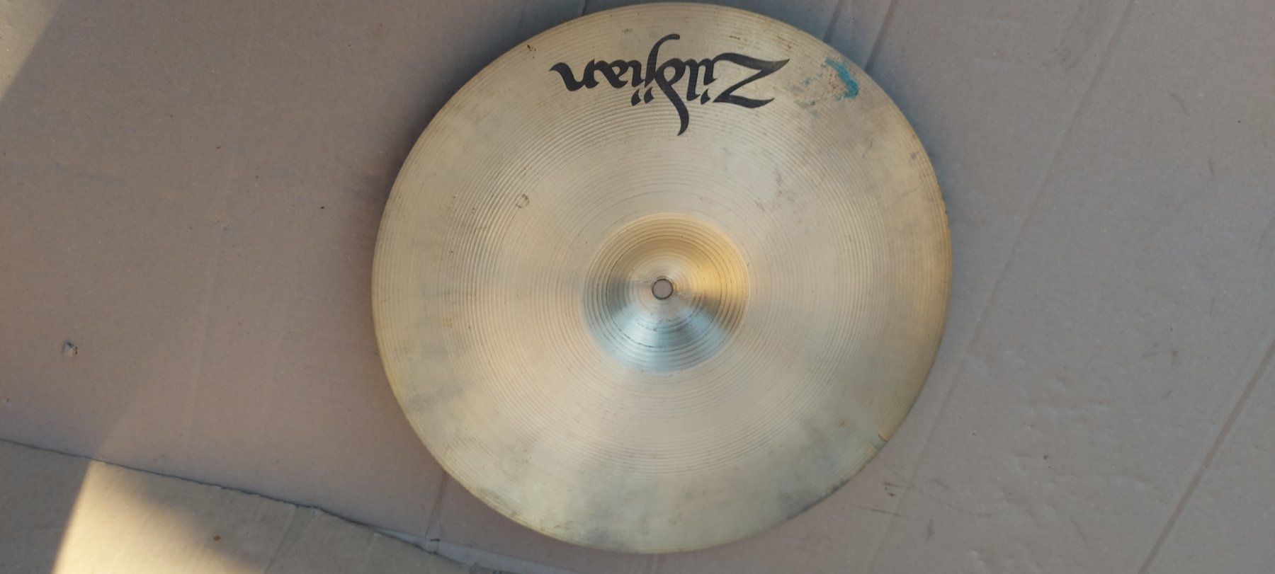 Zildjian Musikinstrumente: 14" Crash Zildjian aus 80-er – Gebraucht aus Glattbrugg von Swissmusik 4
