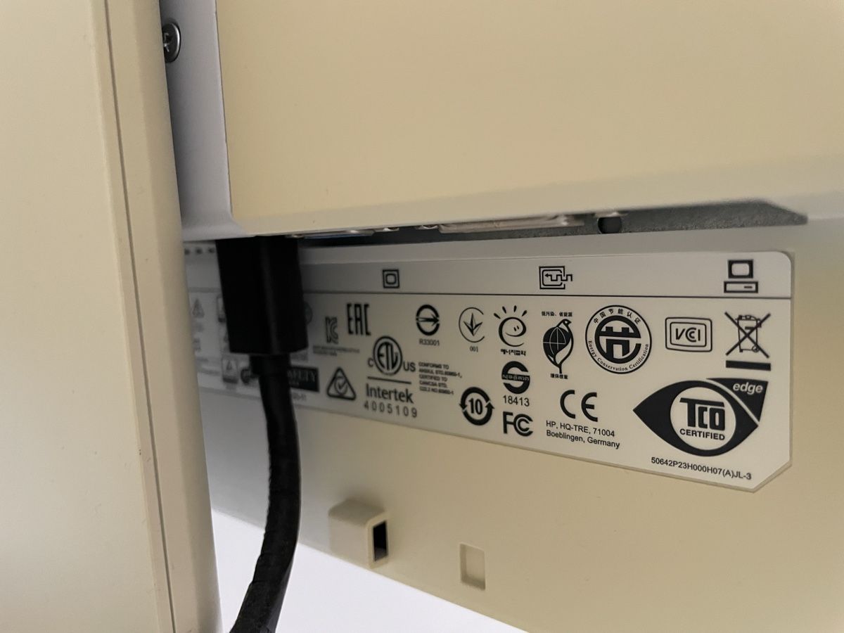 Monitore: HP Elite Bildschirm – Gebraucht aus Ipsach von takacseni 4