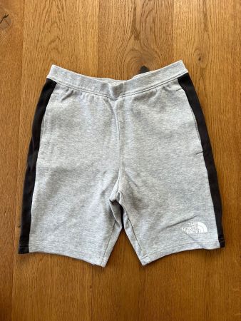 Shorts von THE NORTH FACE in Grösse L = 146-151