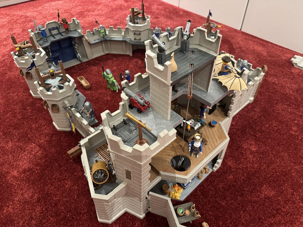 Playmobil Casette per bambini: Grosses Set Playmobil Ritterburg – Usato da Neyruz FR venduto da pavel5 2