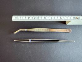 Set mit 2 Pinzetten 20 cm, gerade und gebogen