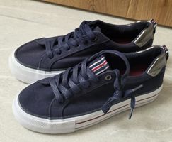 Trendige Sneaker Gr. 37 dunkelblau mit Silber