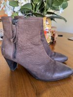 Brown leather ankle boots size 39