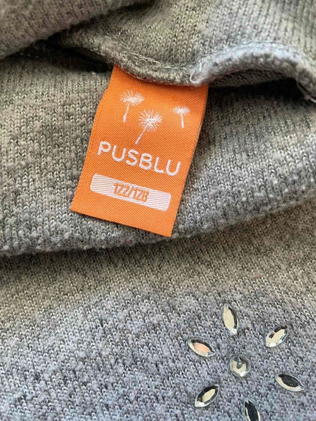 Pulls et sweat-shirts: Rollkragenpullover Mädchen Gr 122 – D'occasion à Volketswil par AKozacenko 1