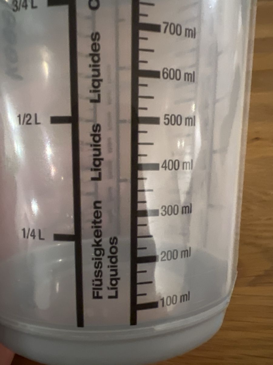 Recipients et similaires: Messbecher 1.5L ungebraucht – Neuf (Voir description) à Uznach par Apuutze 1