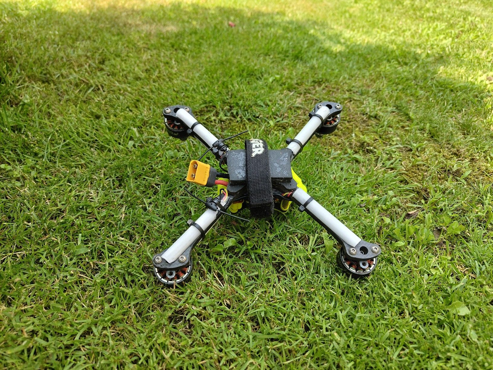 Schnittmuster: FPV Racer 5" MCK Frame Tmotor propulsion – Gebraucht aus Cugnasco von samgo94 4
