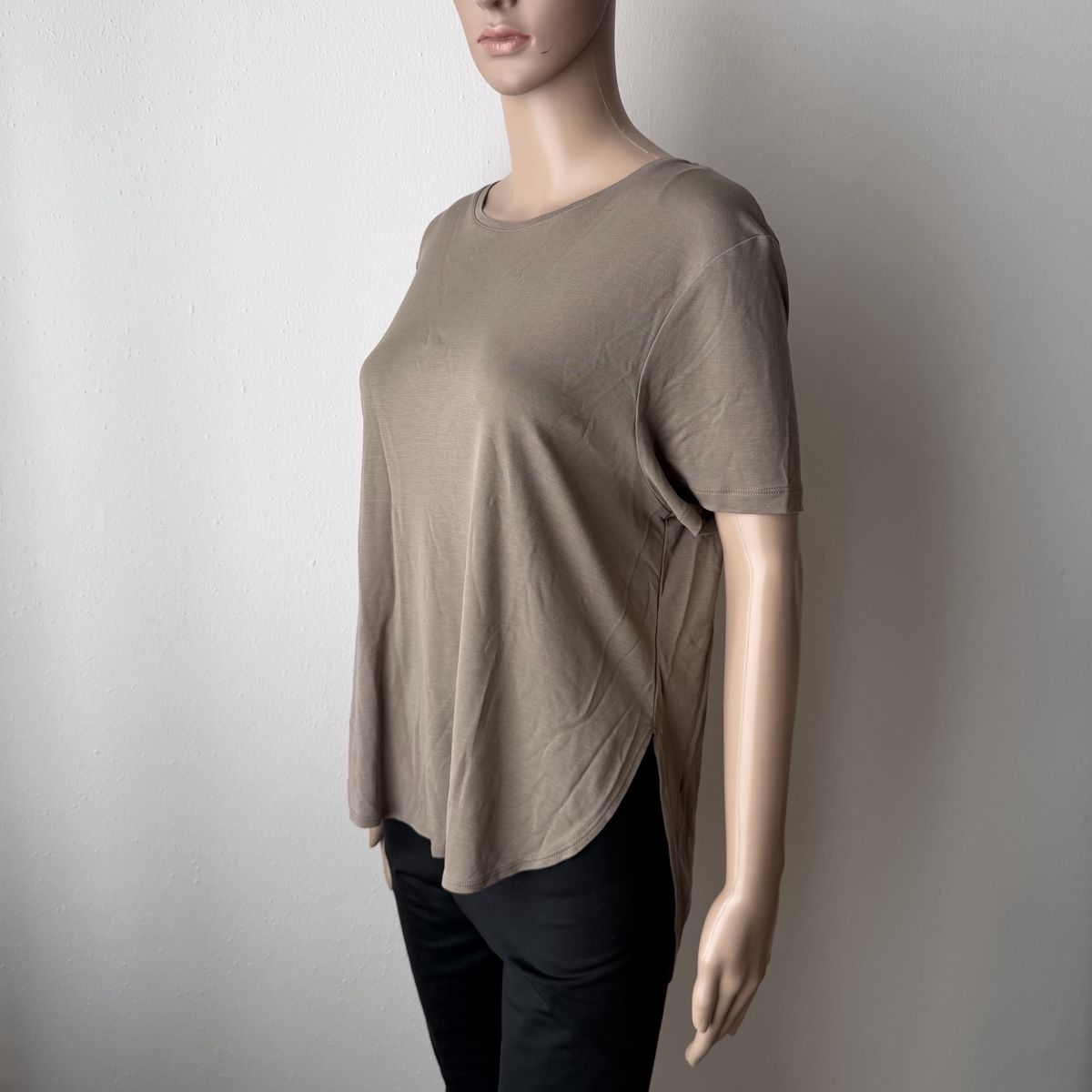 T-shirt: DAGMAR T-Shirt 🤎 – Usato da Zürich venduto da ClosetQueen 3