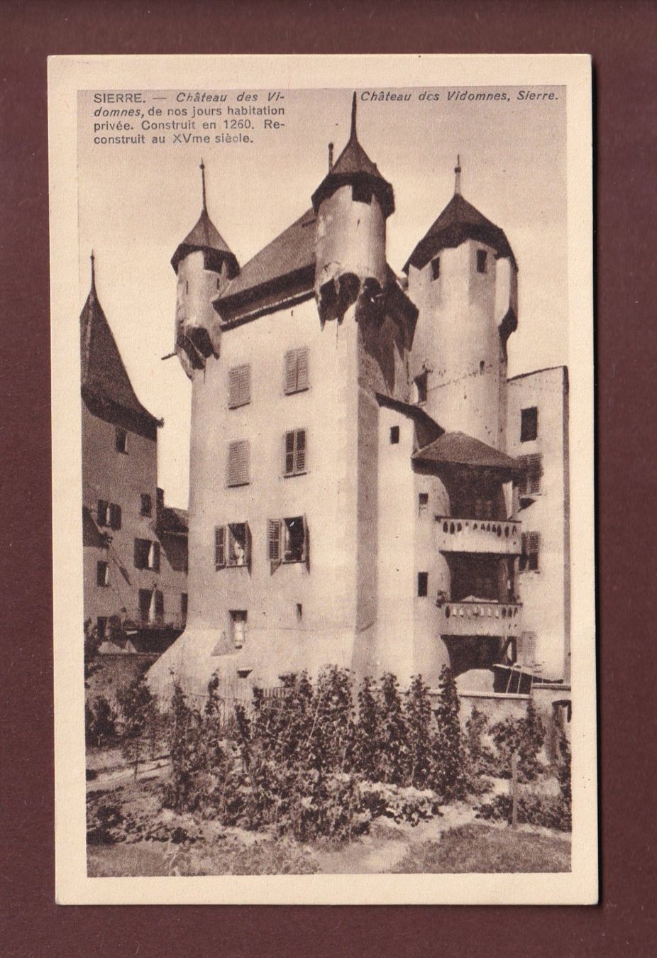 Cartoline postali: SIERRE - Château des Vidomnes – Usato da Pully venduto da nicecards