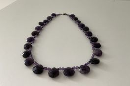 Amethyst Necklace - Elegant purple jewel for the summer