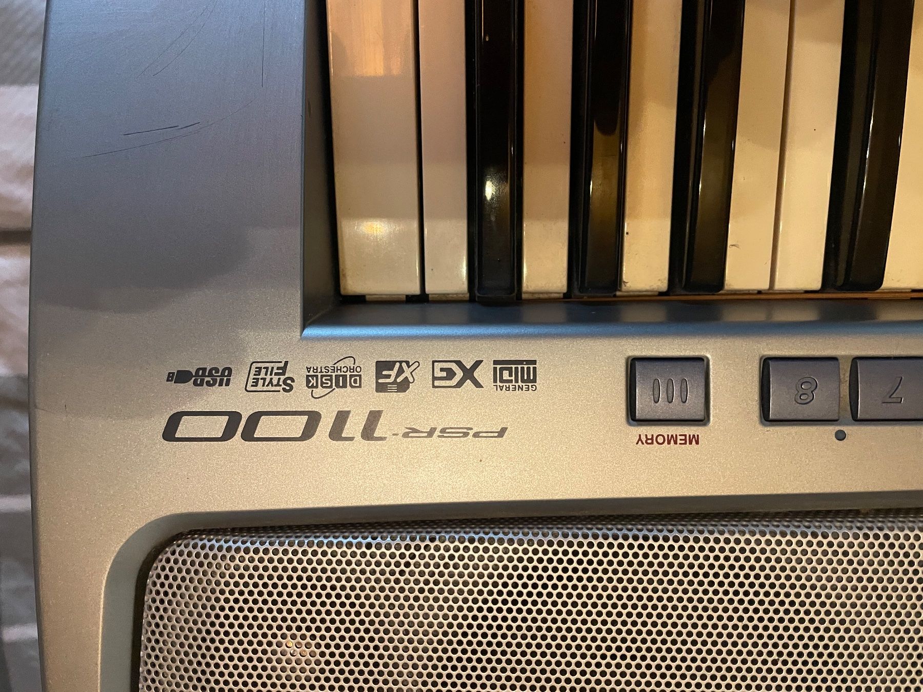 Musikinstrumente: Piano Yamaha electronic – Gebraucht aus Monts-de-Corsier von mol_tf27 1