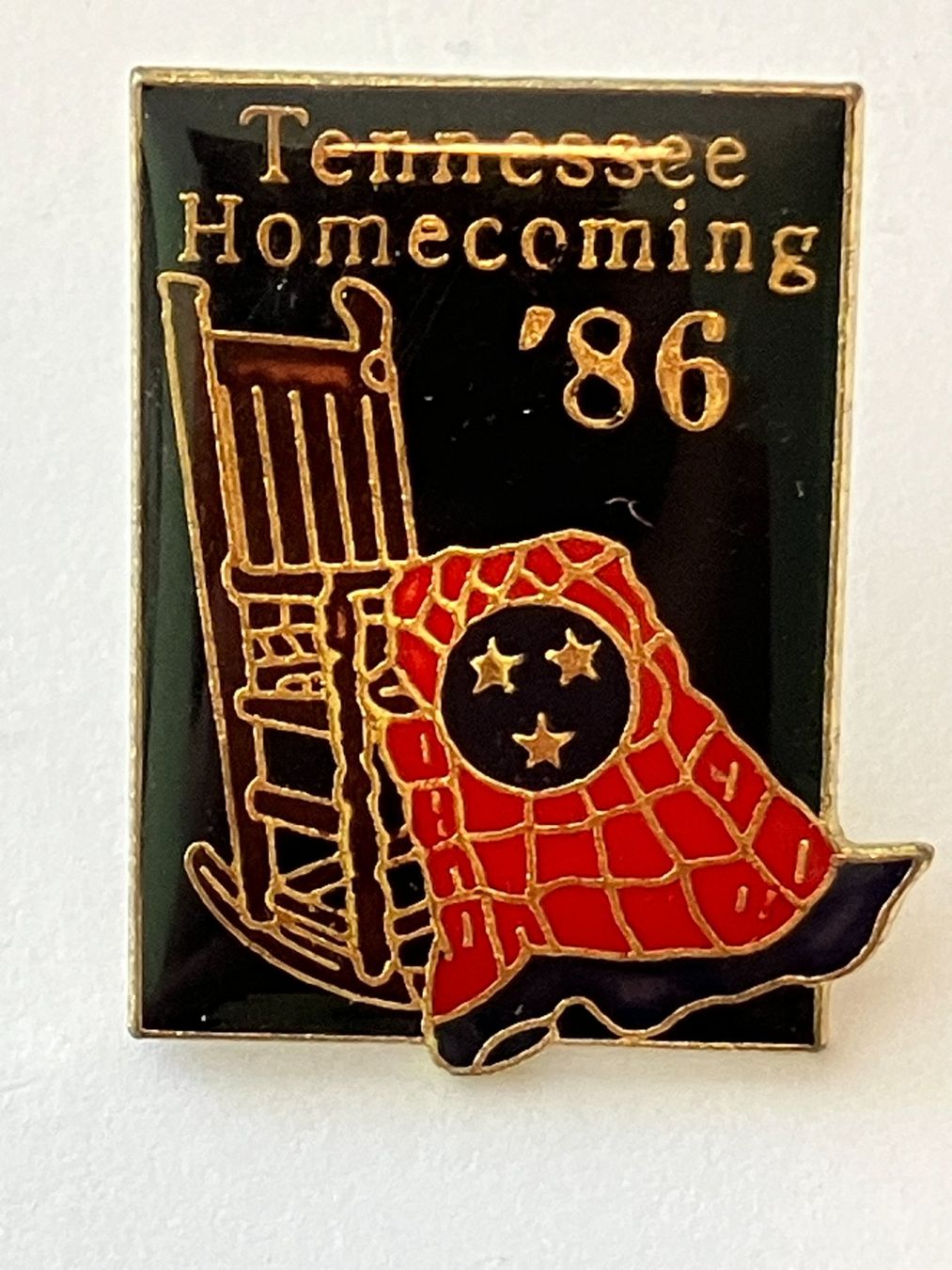 Placchette & Badge: 1 Pin Tennessee Homecoming '86 – Usato da Basel venduto da djwwpp