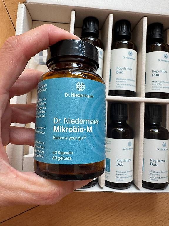 Dr. Niedermaier Cibi & Specialità: Dr. Niedermaier Mikrobio-M Monatskur – Nuovo e nell'imballaggio originale da Zürich venduto da designloverin 3