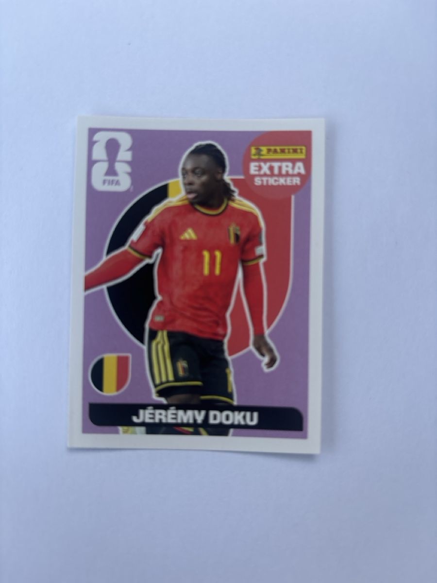Panini Carte collezionabili: Panini Extra Sticker Lila Jeremy Doku – Nuovo e nell'imballaggio originale da Zürich venduto da frank.kube