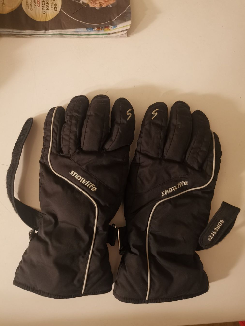 Skis: Snow goggles – Gebraucht aus Bern von cwa_p82l