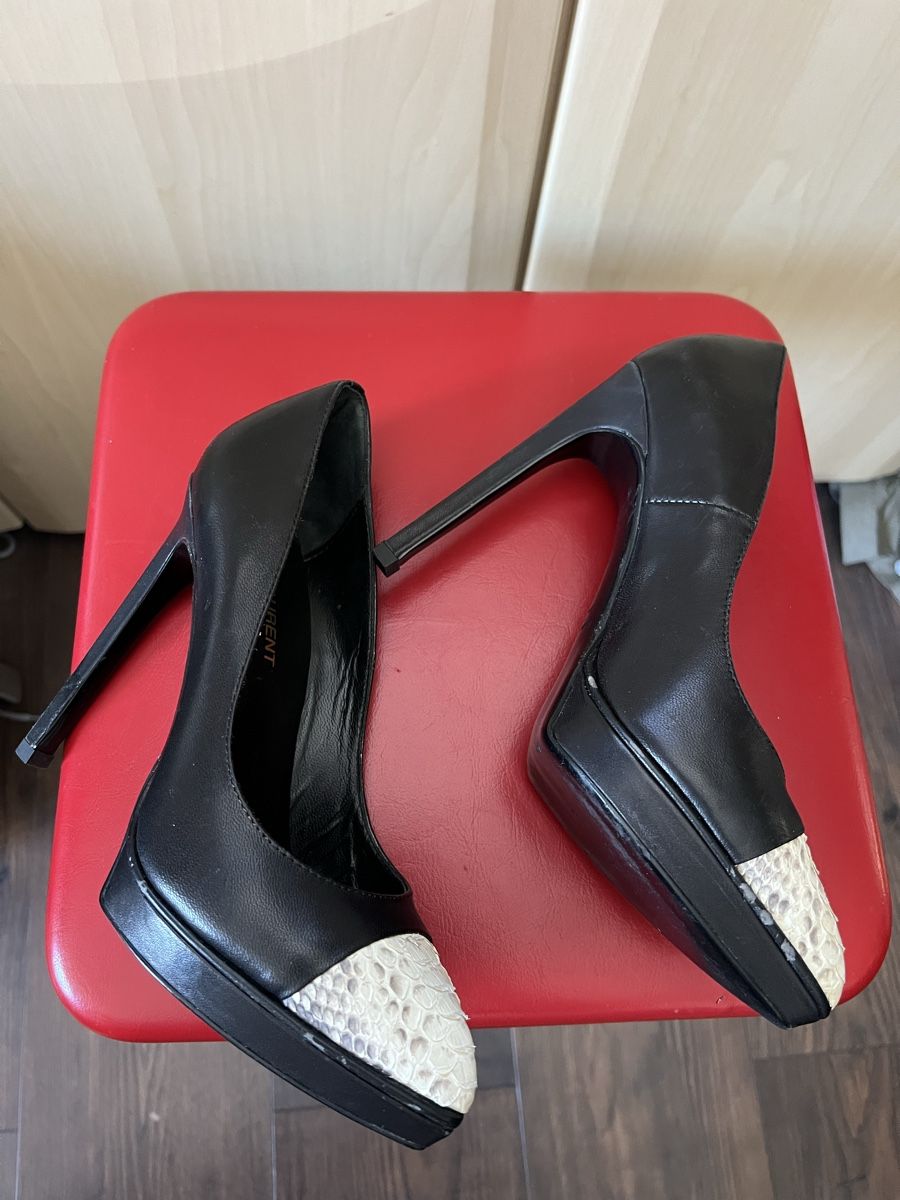 Saint Laurent Scarpe da donna: Saint Laurent pumps – Usato da Rorbas venduto da Yordan88 7