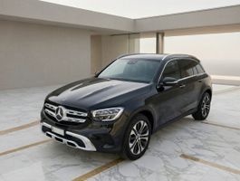 TOP!! MERCEDES GLC 200 4MATIC AMG|10’100 KM| SERVICE BIS '28