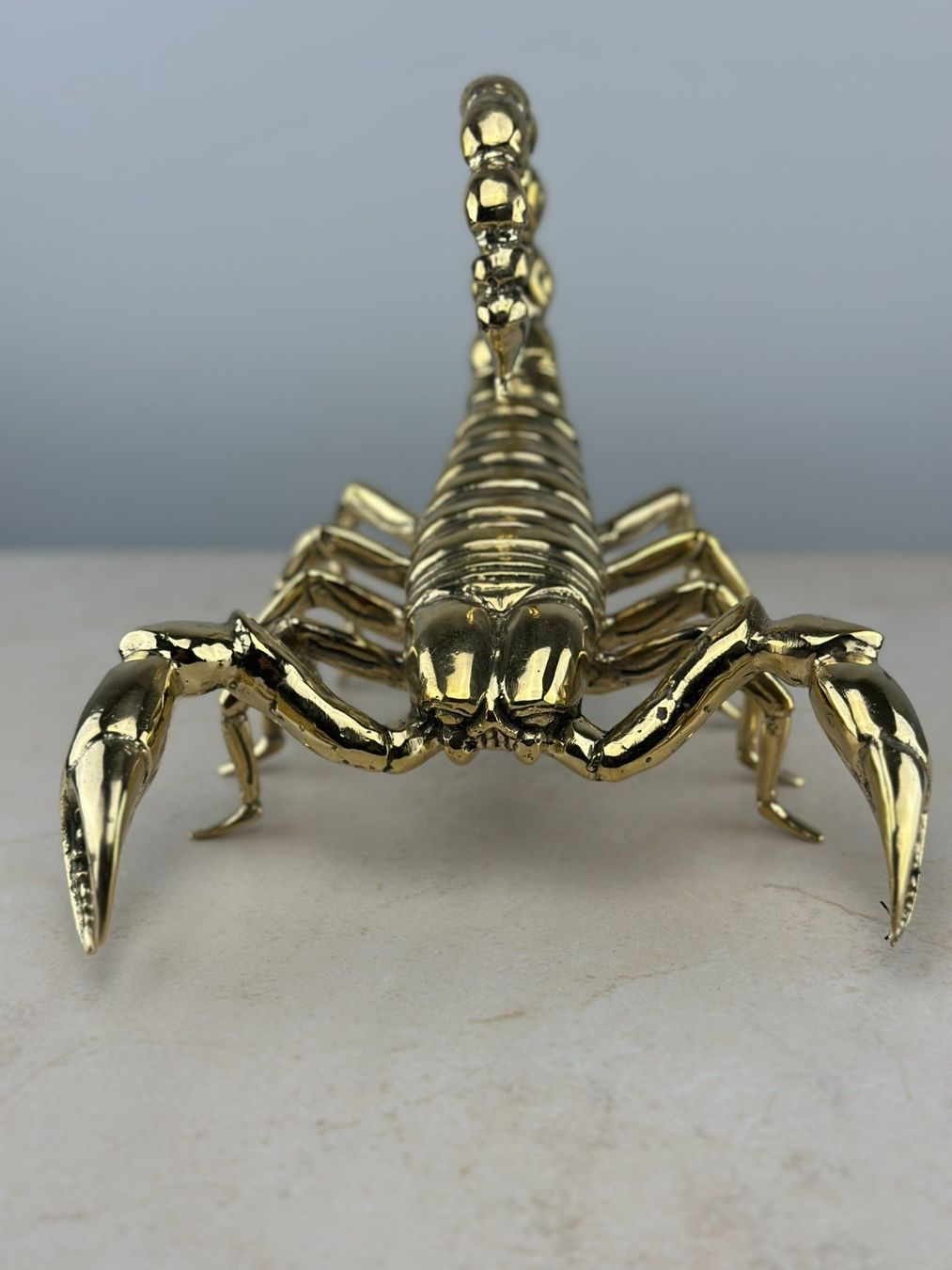 Skulpturen & Statuen: Le Scorpion Doré en Bronze – Neu (gemäss Beschreibung) aus Lausanne von Toko_Lausanne