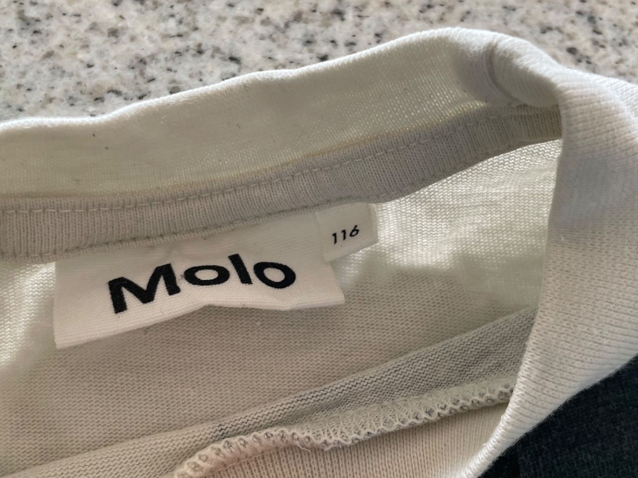 Molo Camicie, T-shirt & Polo: T-Shirt von MOLO – Usato da Neuwilen venduto da bobbel01 1