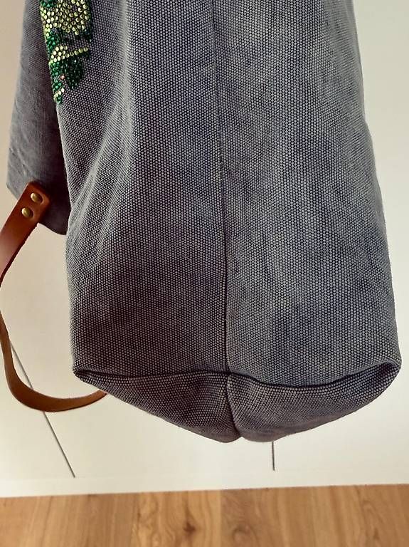 Borse da donna: Sac en toile avec strass – Usato da Le Vaud venduto da cva_g6bb 2